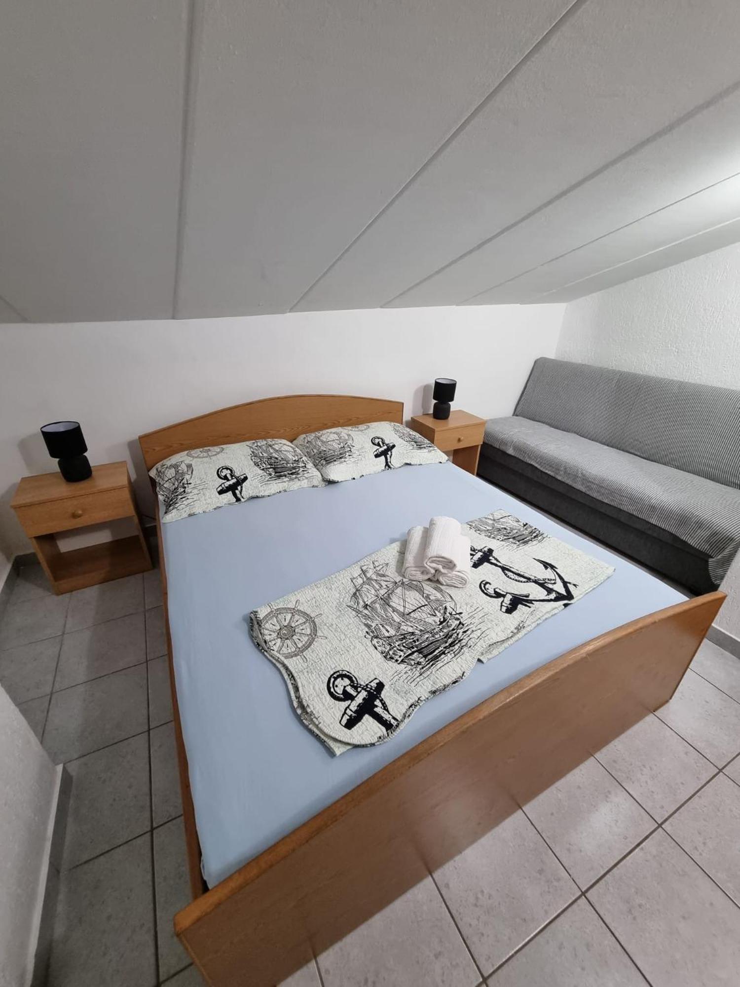 Apartment Tinateo, Gajac نوفاليا المظهر الخارجي الصورة