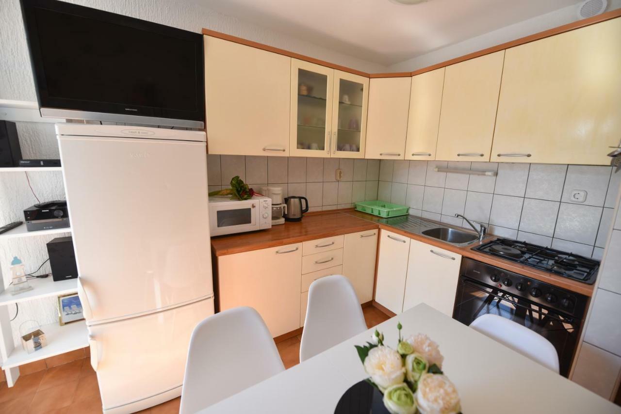 Apartment Tinateo, Gajac نوفاليا المظهر الخارجي الصورة